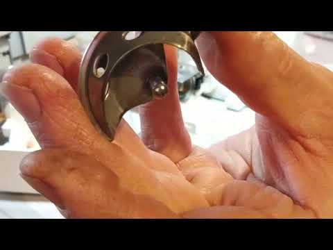 Видео: Ремонт и профилактика NEW HOME NH 1404 японская машина