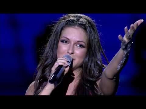 Видео: Nyusha / Нюша - Пёрышко (@Live, Москва, 02.11.13)