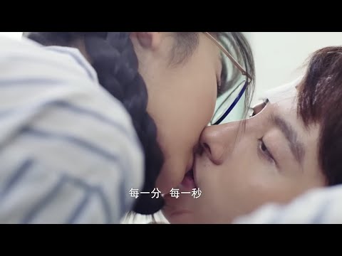 Видео: Золушка наконец поняла, что произошло, и поцеловала генерального директора на кровати