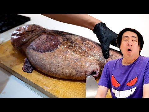 Видео: Я купил рыбу, и из ее брюха вылезли ужасающие вещи...