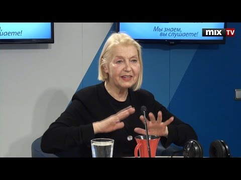 Видео: Актриса театра и кино Лилита Озолиня в программе "Зеленая лампа". MIX TV
