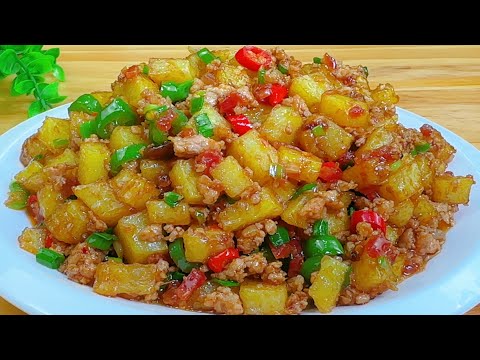 Видео: Картофель такой вкусный. Это особое блюдо, которое должны приготовить гости семьи.