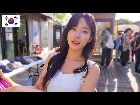 Видео: Здесь много красивых людей