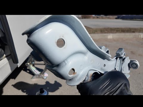 Видео: Чистка направляюших сдвижных дверей Honda Stepwgn rp3.