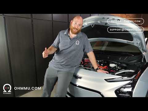 Видео: Chevy Bolt - Установка аккумулятора 12 В (Ohmmu)
