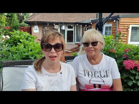 Видео: 385. С МАМОЙ ВСЕГДА ВЕСЕЛО! ИНЦИДЕНТ С БУКЕТОМ ИЛИ "ОНА МЕНЯ БРОСИЛА! "
