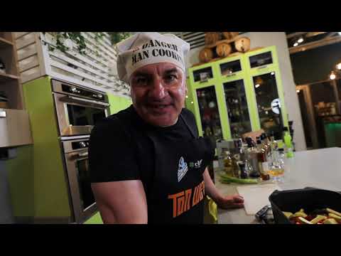 Видео: Говяжьи щёчки. Фирменный рецепт Николая Фоменко