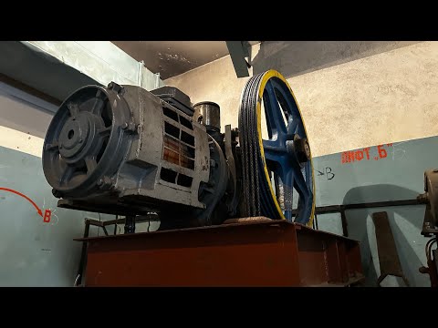 Видео: Электродвигатели 4АН200 || Машинное помещение административных лифтов ЩЛЗ.