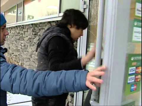 Видео: Сбербанк выдает фальшивки?