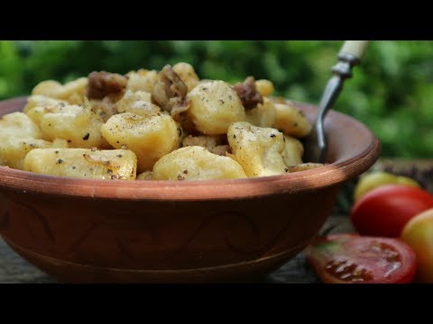 Видео: Галушки с салом и луком. Волшебство из теста! | Вкуснейшие Галушки рецепт!