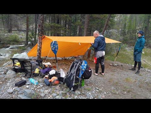 Видео: Легкоходство и пакрафтинг / Моё  снаряжение в поход / 5кг рюкзак #пакрафт #легкоходство #туризм