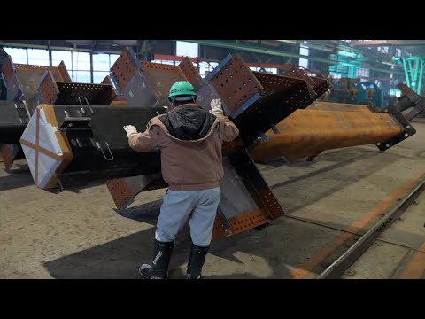Видео: Процесс изготовления стальных балок. Завод стальных балок в Японии