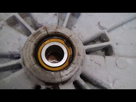 Видео: Стиральная машина ZANUSSI aquacycle 900. Как заменить подшипник. Сборка