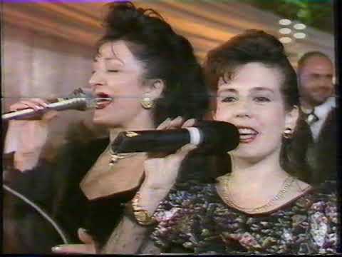 Видео: ОРК.КАНАРИТЕ .ГОСТ СОЛИСТ СЛАВКА КАЛЧЕВА.1997Г.