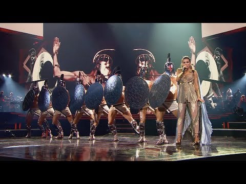 Видео: Ани Лорак - С первого взгляда | LIVE | Шоу "ДИВА"