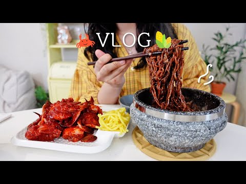 Видео: SUB) Наслаждаюсь лососевым мульхве и крабом🦀 Готовлю дома кукурузный баскский чизкейк🌽