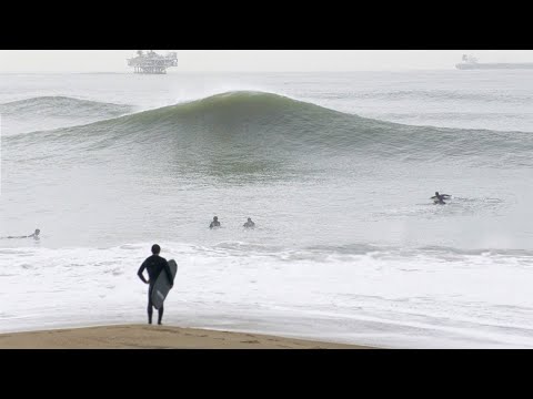 Видео: Плюсы ЗАРЯДИТЕ Shorebreak Slabs!!! Безумные катания на трубах и Smoookifications!!!
