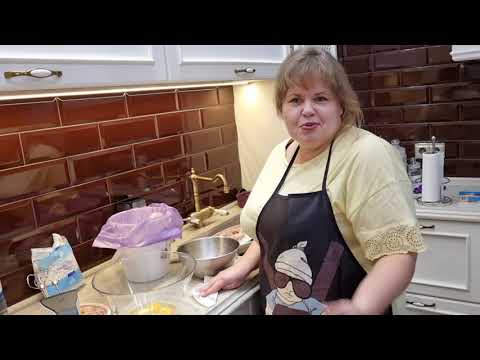 Видео: Он получился шикарный / Рождественский пирог/  готовит Марина
