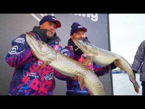 Видео: #ЧУЛАНОВМОНСТР! 32кг ЩУК в пяти рыбах. Поимки за первый тур PAL2021!