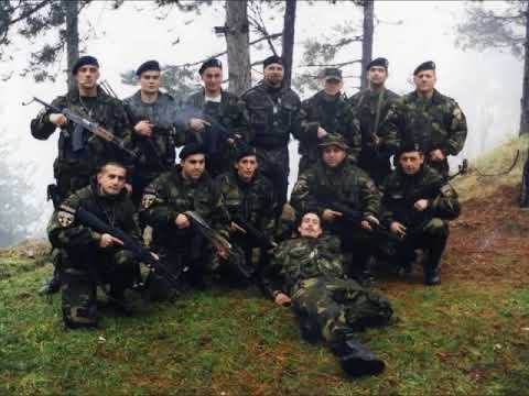 Видео: Темен се облак зададе / Македонски Лавови