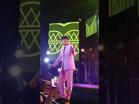 Видео: Эмма М Манекен Питер