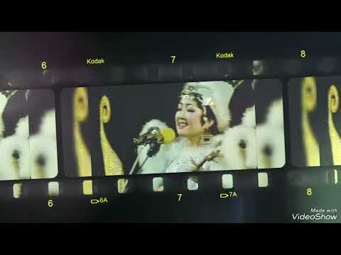 Видео: Мақпал Жүнісова- Дүниеде мені сүйген бір адам бар /Makpal Junisova /