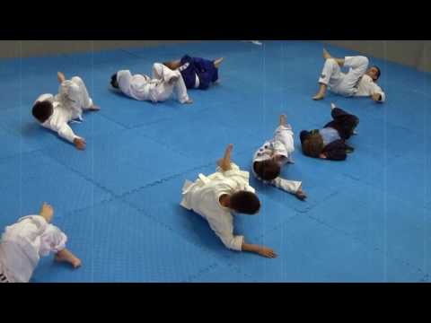 Видео: ЕМИСИЈА СУПЕР ЅВЕЗДА 2017 - CARLOS MAIA BRAZILIAN JIU JITSU - MACEDONIA