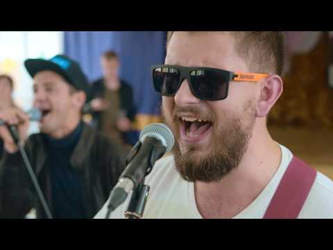 Видео: Инопланетный гость. Флешмоб в Большом Камне