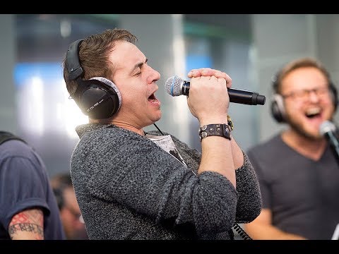 Видео: Иван Демьян и группа 7Б - Молодые Ветра (LIVE @ Авторадио)