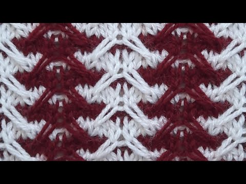 Видео: ОРИГИНАЛЬНЫЙ ДВУХЦВЕТНЫЙ ЛЕНИВЫЙ ЖАККАРД СПИЦАМИ "ЁЛОЧКИ"