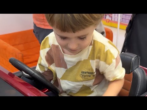 Видео: Нова зачіска Артема. РозпАковка посилок. Прикорм Маши, що сьогодні куштувала? 