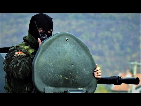 Видео: 2001:Војната низ фотографии (20 години) - War in Macedonia