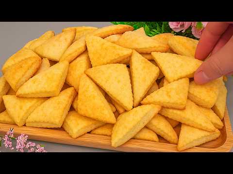 Видео: Целая гора вкусного печенья к чаю за копейки! Рецепт за 10 минут!