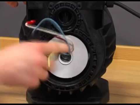 Видео: Замена торцевого уплотнения насоса Grundfos MQ