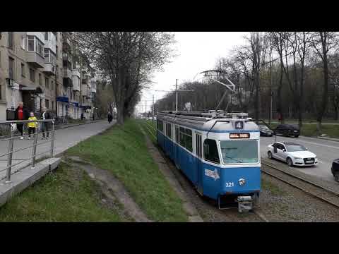 Видео: Весна. Вінниця. трамваї Ве 4/6 Mirage 321 і 312 на площі Калічанській та привітливі водії 19.04.2023