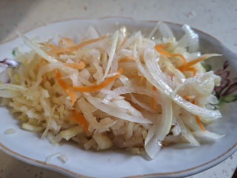 Видео: Квасим капусту на зиму, хрустящая и вкусная.