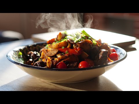 Видео: Басма в казане. Шикарное блюдо из баранины и овощей!