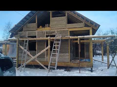 Видео: Строительство из арболита на свайно-винтовом фундаменте-2