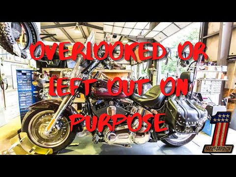 Видео: Техническое обслуживание Harley, о котором НИКОГДА не упоминалось в руководстве (хотя должно было...