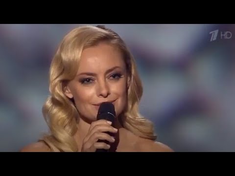 Видео: Елена Максимова и Методие Бужор — Чёрное и белое (Первый канал) 08.10.17.