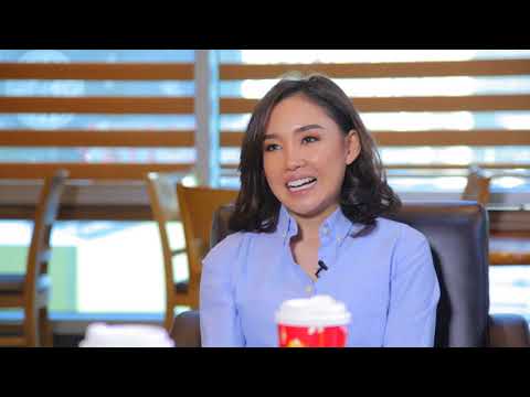 Видео: Учиртай урилга 2018 - Жүжигчин Мишээл