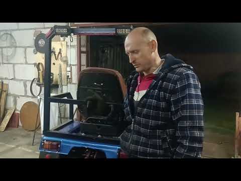 Видео: Оборотный плуг на минитрактор амжк 8.