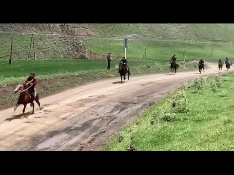 Видео: В Агульском районе прошел турнир по конным скачкам 01.07.2023