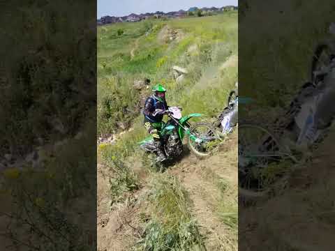 Видео: Место парковки мотоциклов #эндуро #enduro