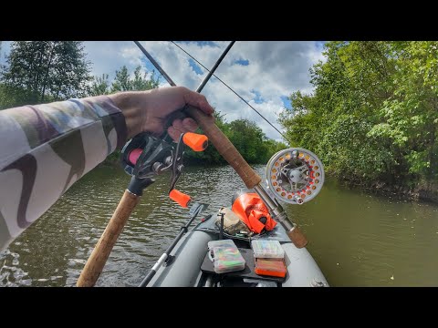 Видео: Нахлыст против спиннинга, ловим щуку на реке. Стримеры против воблеров.