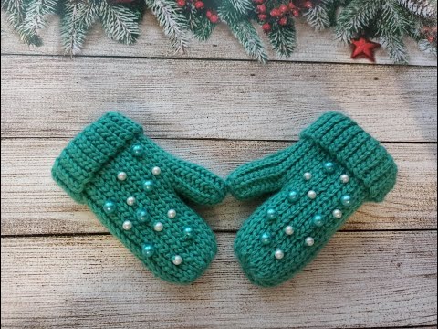 Видео: Вяжем варежки крючком.