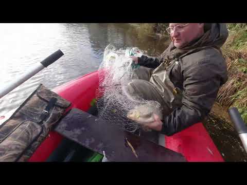 Видео: Рыбалка на КАСТИНГОВУЮ сеть. Рыбалка по погоде.
