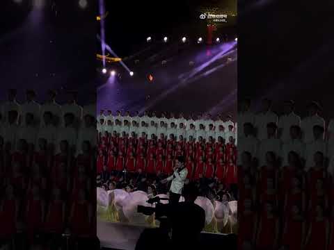 Видео: Среди зрителей на кинофестивале «Шелковый путь» 迪玛希Dimash #jasmine