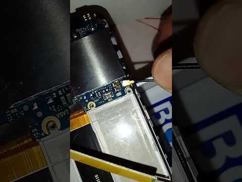 Видео: Как подключить внешнюю антенну к смартфону.