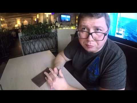 Видео: Чем кормят в дорогих ресторанах Москвы (бизнес-ланч видеоверсия) ресторан Черетто